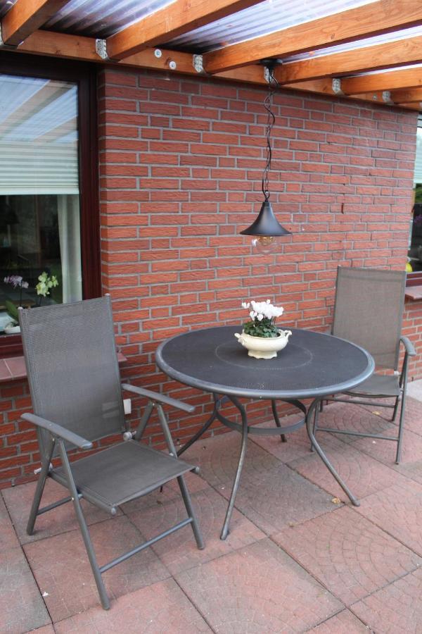 Ferienhaus Im Winkel Krummhoern Exterior photo